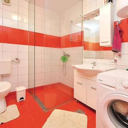 8 Bedroom In * Kakma
